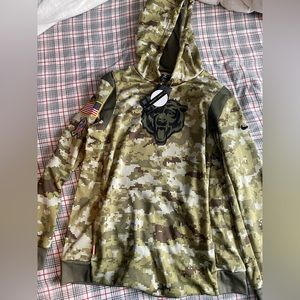 NWT Chicago Bears Army-style sweatshirt